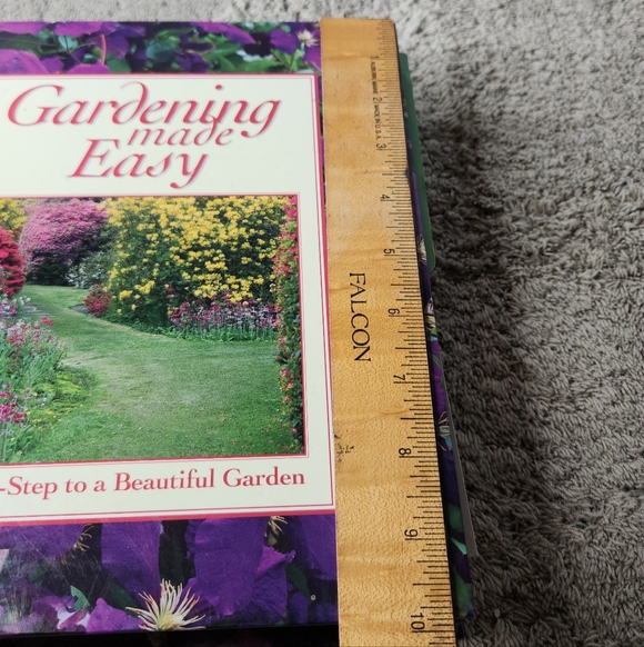 Gardening Made Easy Binder With Individual Cards - Picture 3 of 16